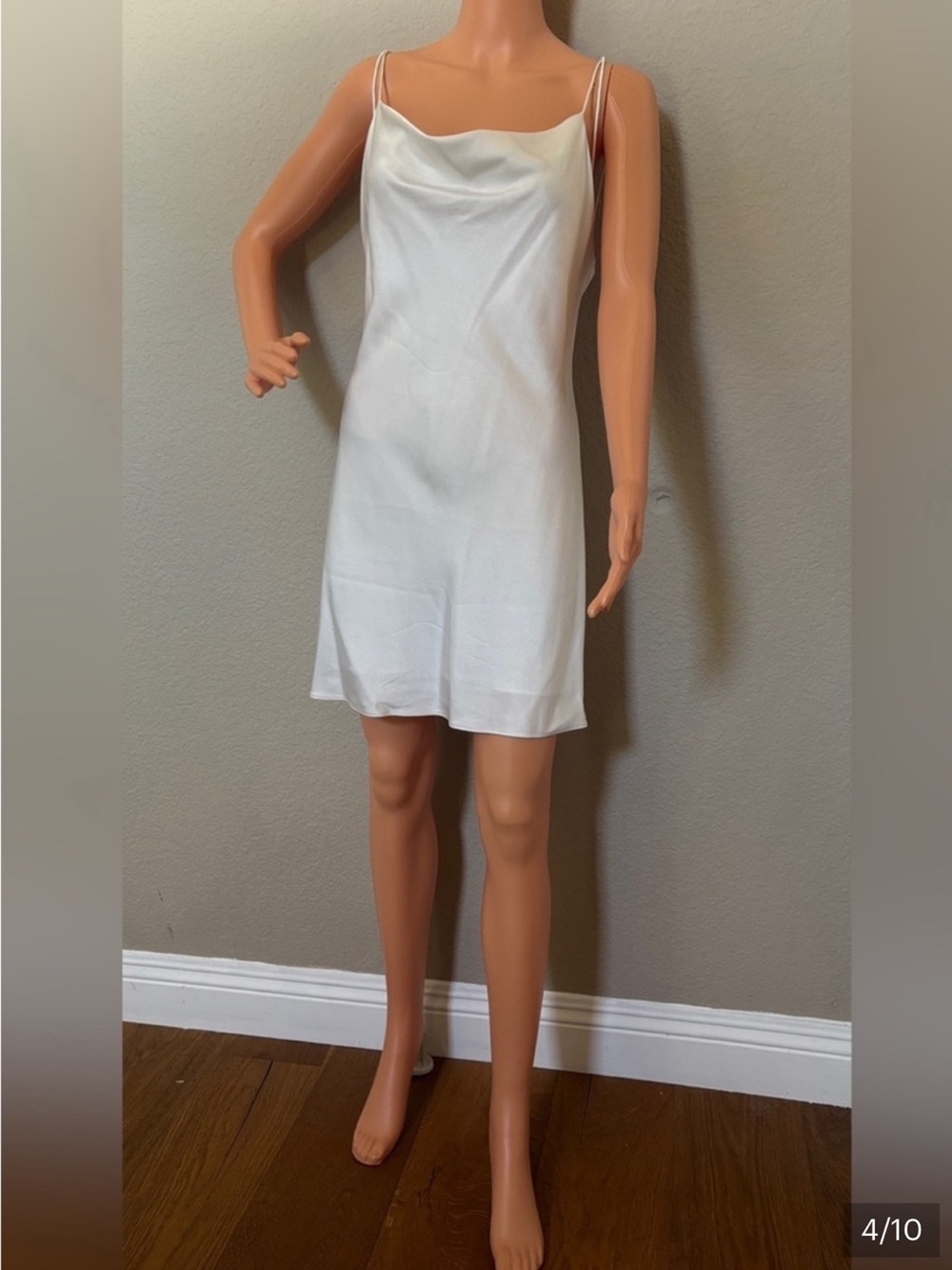 NWT Alice + Olivia $295 Off White Satin Cowl Neck Mini Dress Size 0 - Picture 5 of 9